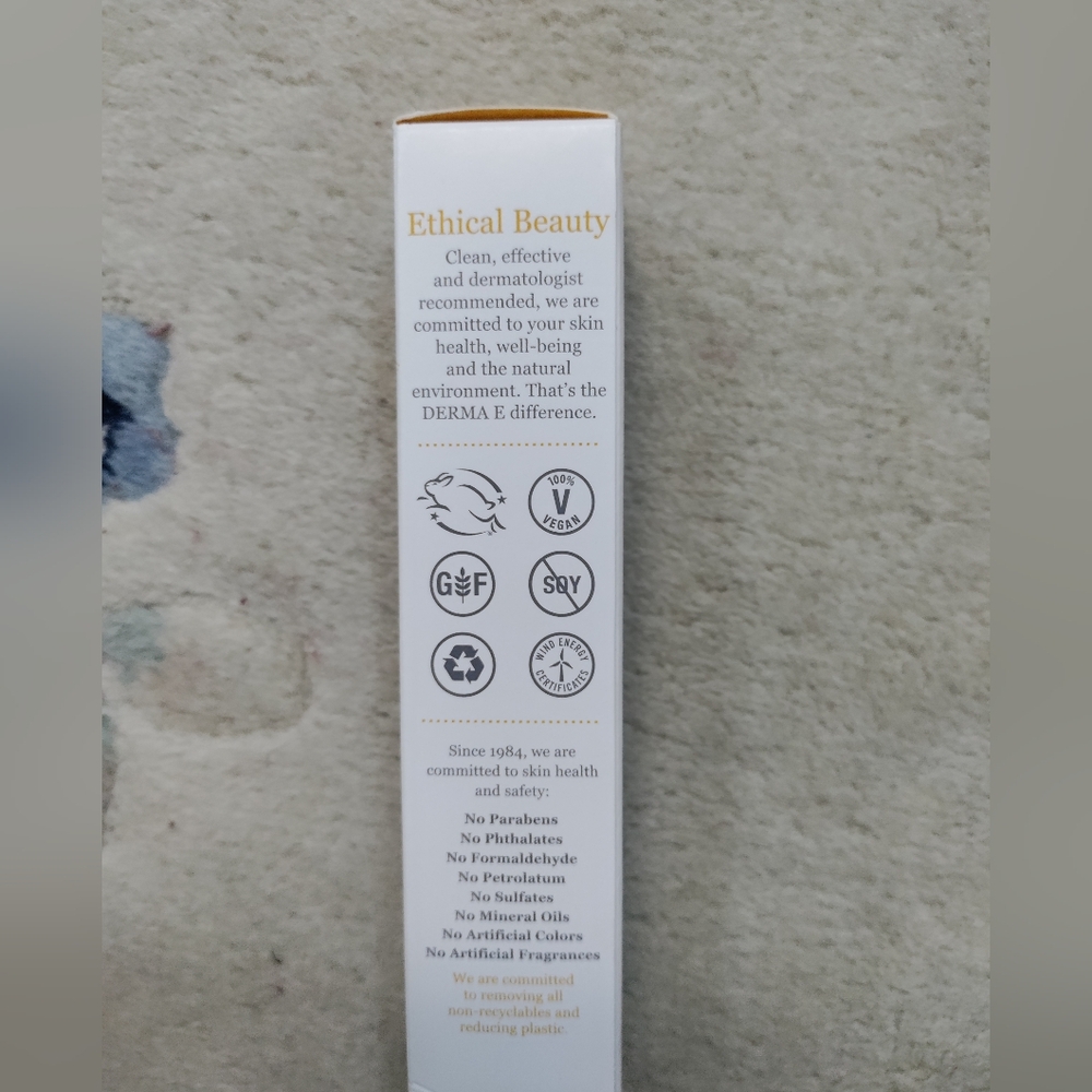 FREE W/ PURCHASE NWT DERMA E Vitamin C Concentrated Serum - Picture 3 of 5